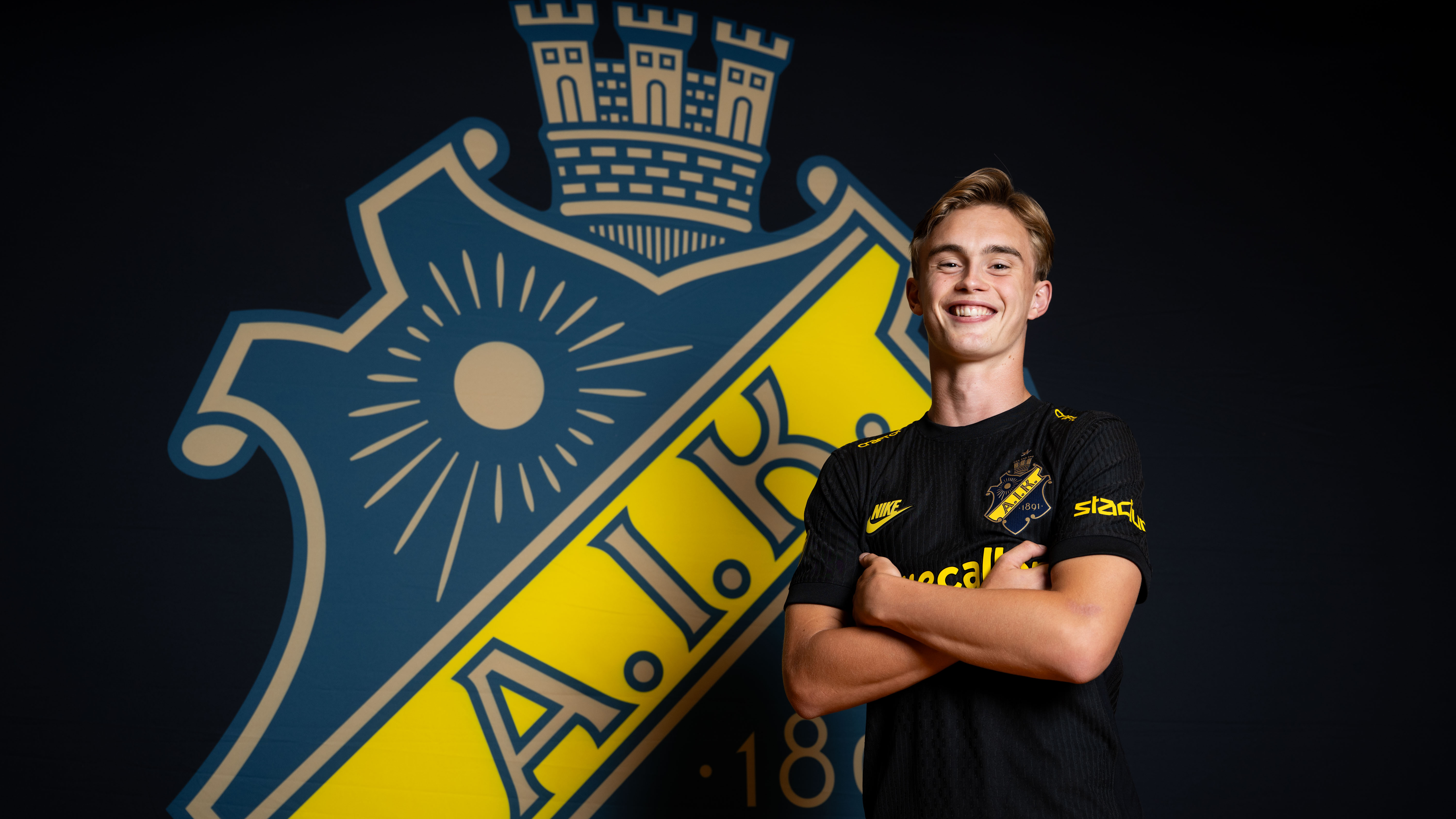 yannick-geiger-skriver-avtal-med-aik-fotboll